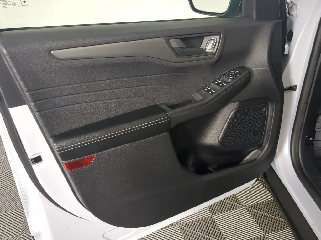 2025 Ford Escape Active - Photo 11