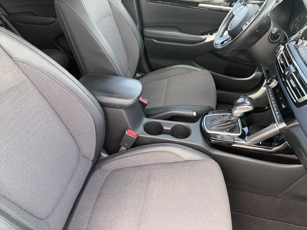 Used 2022 Blue Kia S image 32