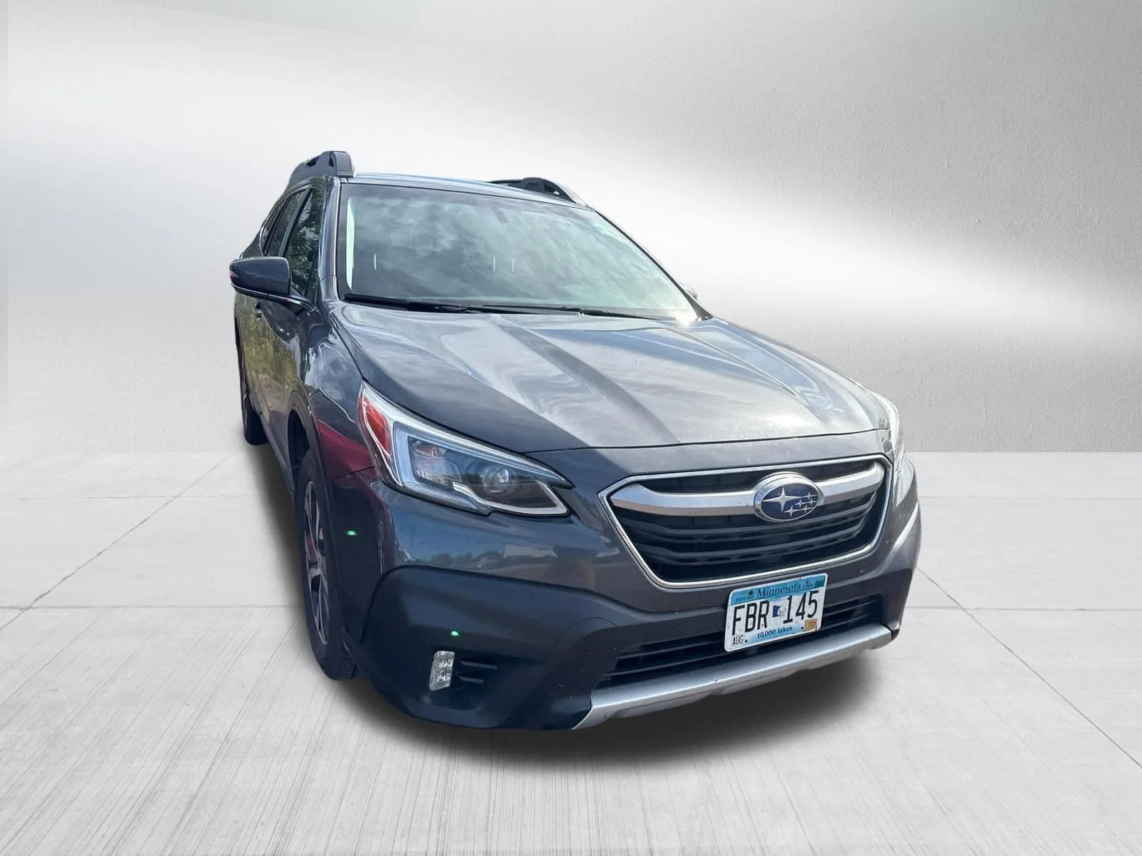 Used 2020 Magnetite Gray Metallic Subaru Limited image 5