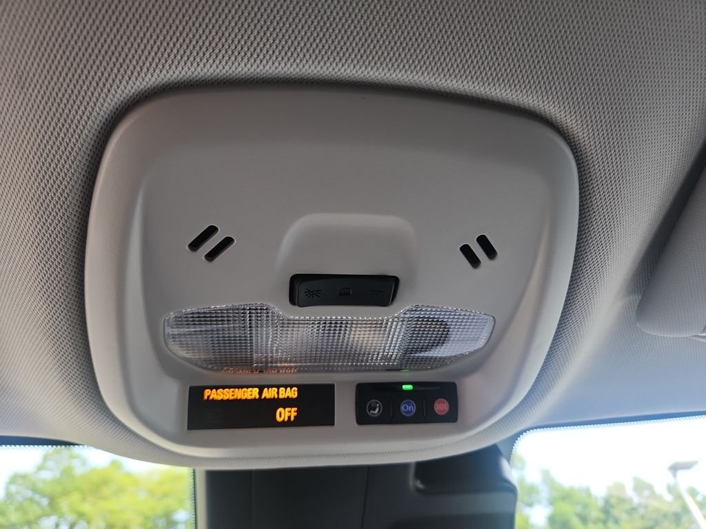Used 2025 Gray Chevrolet LS image 23
