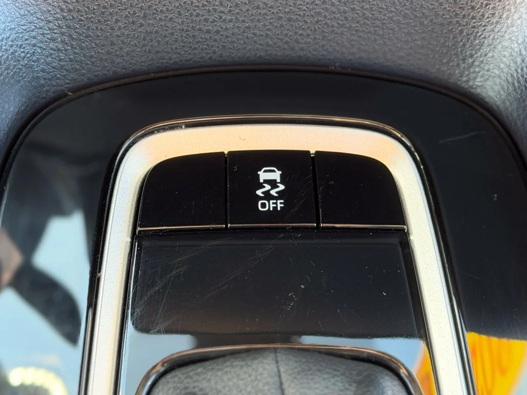 Used 2024  Toyota LE image 17