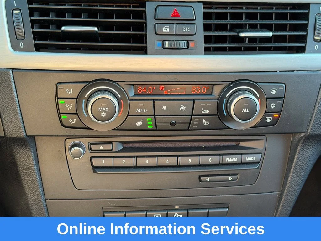 Used 2011  BMW 335i xDrive image 32