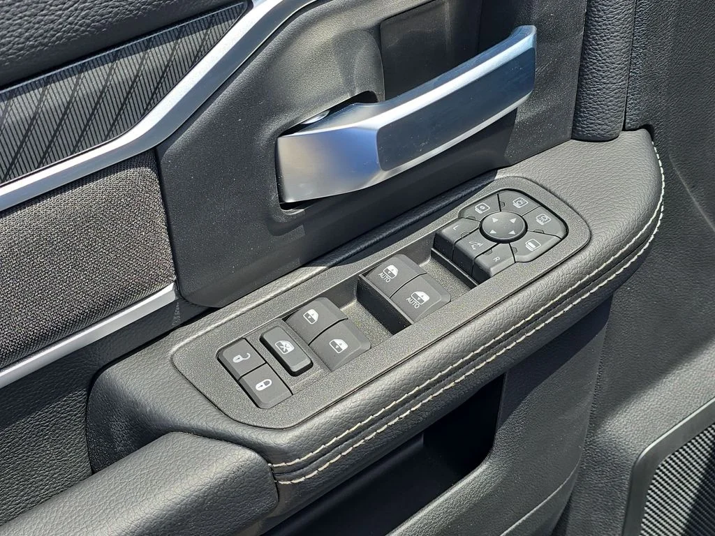 2026 RAM 2500 Big Horn - Photo 19