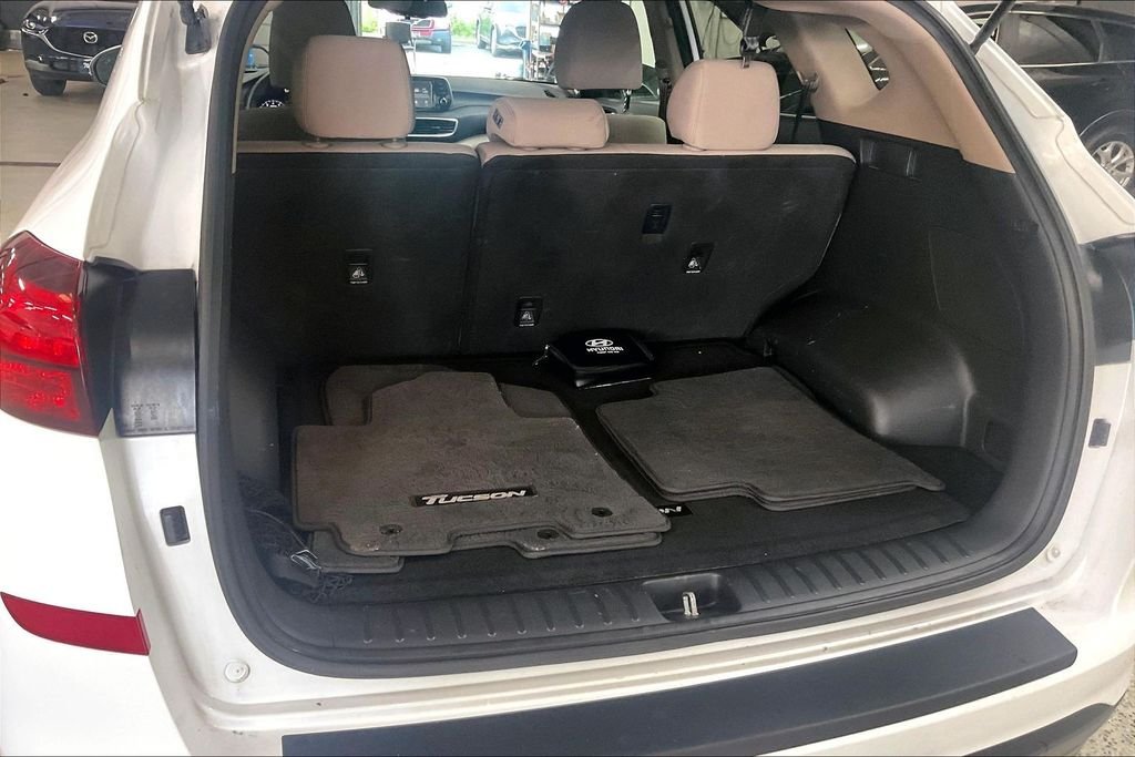 Used 2020 White Hyundai SEL image 27