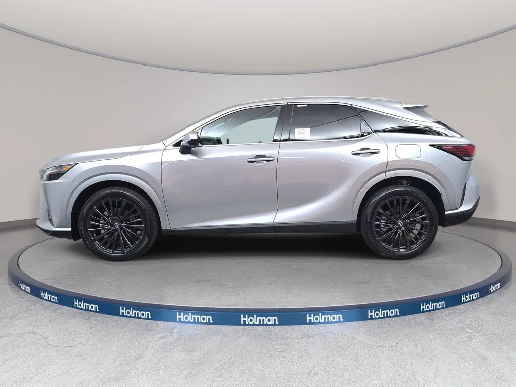 New 2026 Iridium Lexus PREMIUM image 8