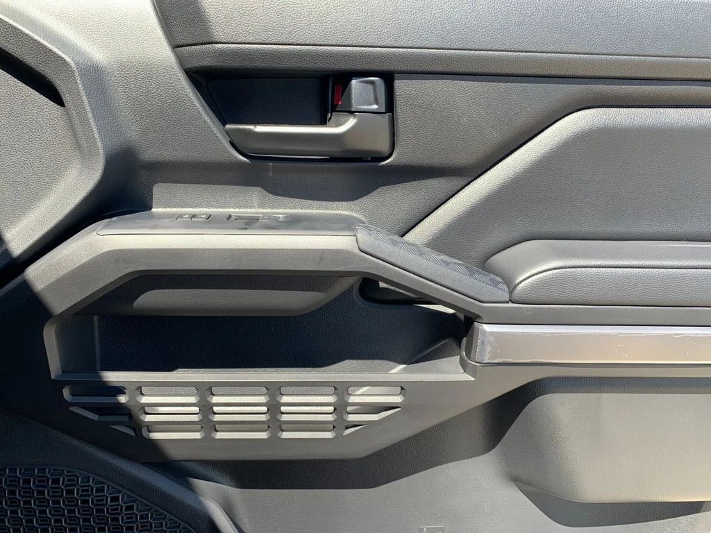 Used 2026  Toyota SR5 image 19