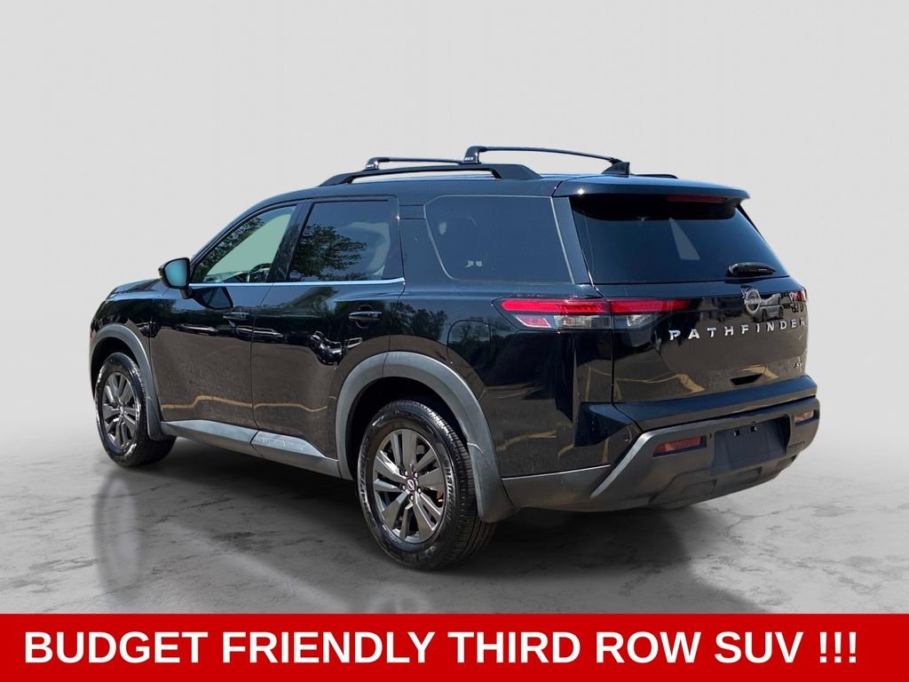 Used 2022 Black Nissan SV image 5