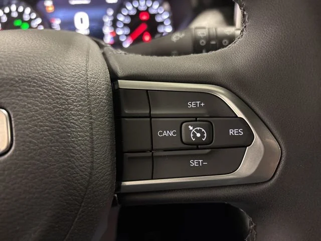 New 2026 Black Jeep Latitude image 16