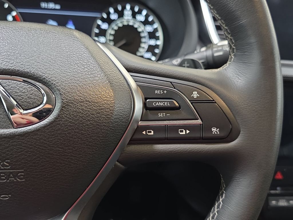 Certified Used 2020 Liquid Platinum INFINITI Sensory image 14