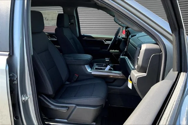 New 2026 Sterling Gray Metallic Chevrolet LT image 10