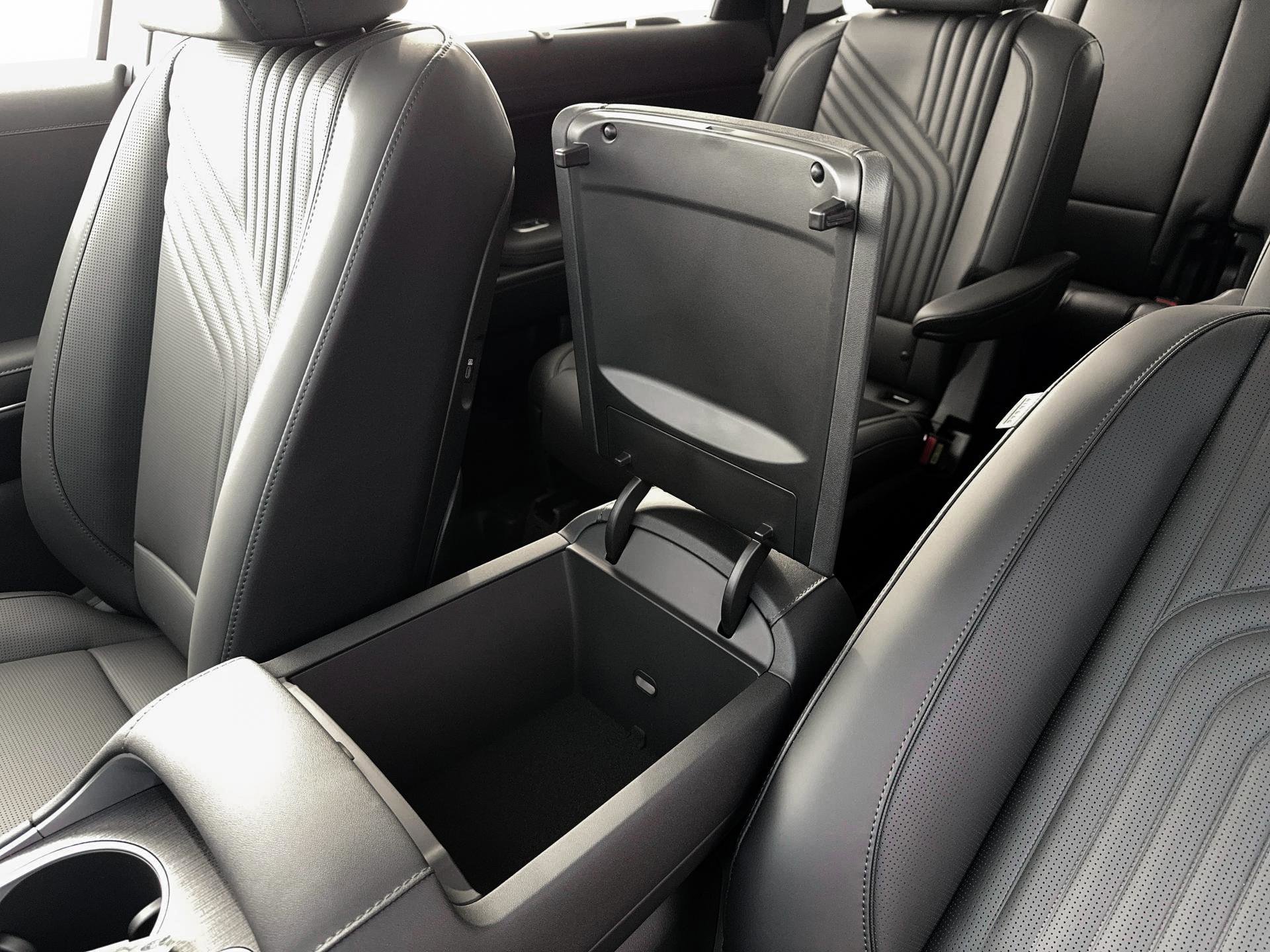 New 2026 Creamy White Pearl Hyundai SEL Premium 7P image 18