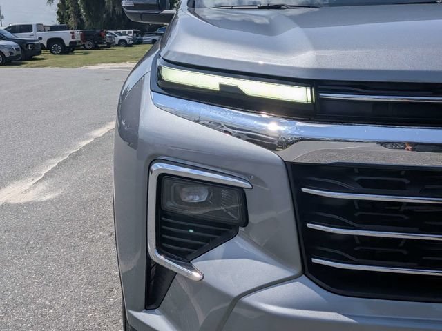 New 2027 Sterling Gray Metallic Chevrolet LT image 10