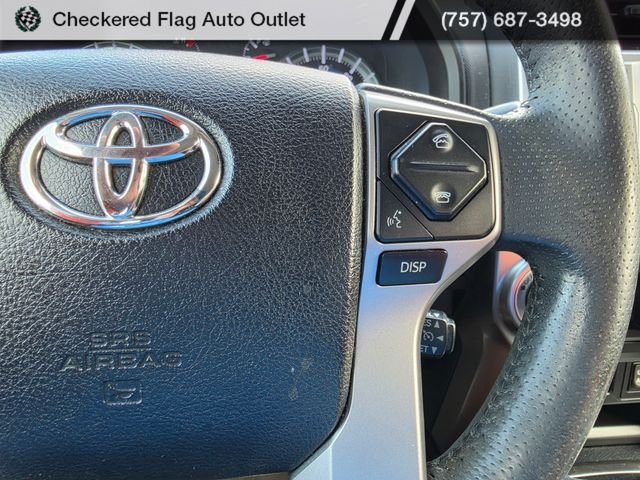 Used 2017 Nautical Blue Metallic Toyota SR5 image 15