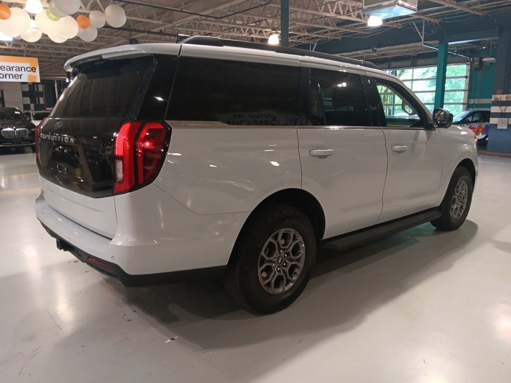 Used 2025 Silver Ford Active image 6
