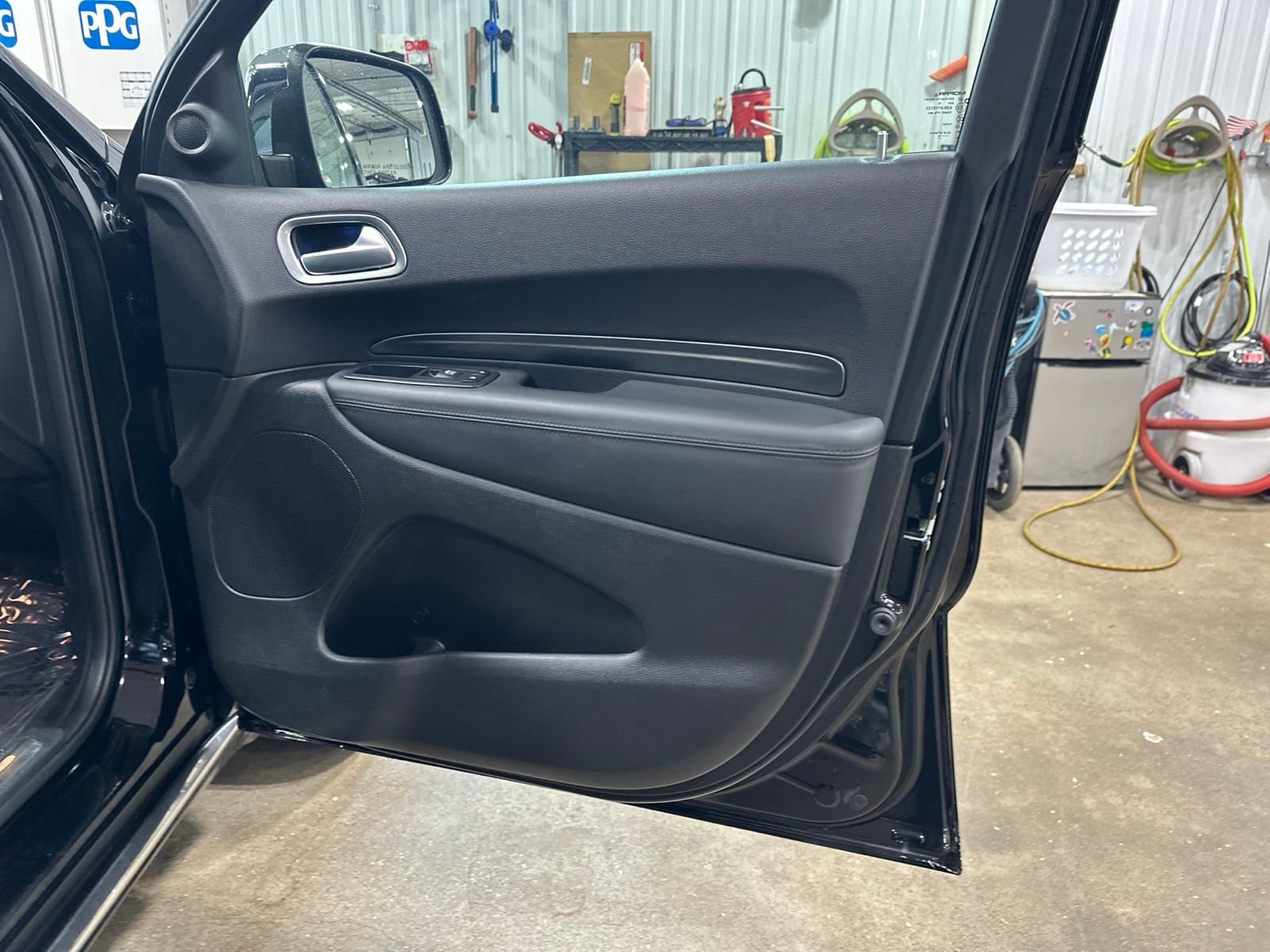 Used 2019 Black Dodge Citadel image 44