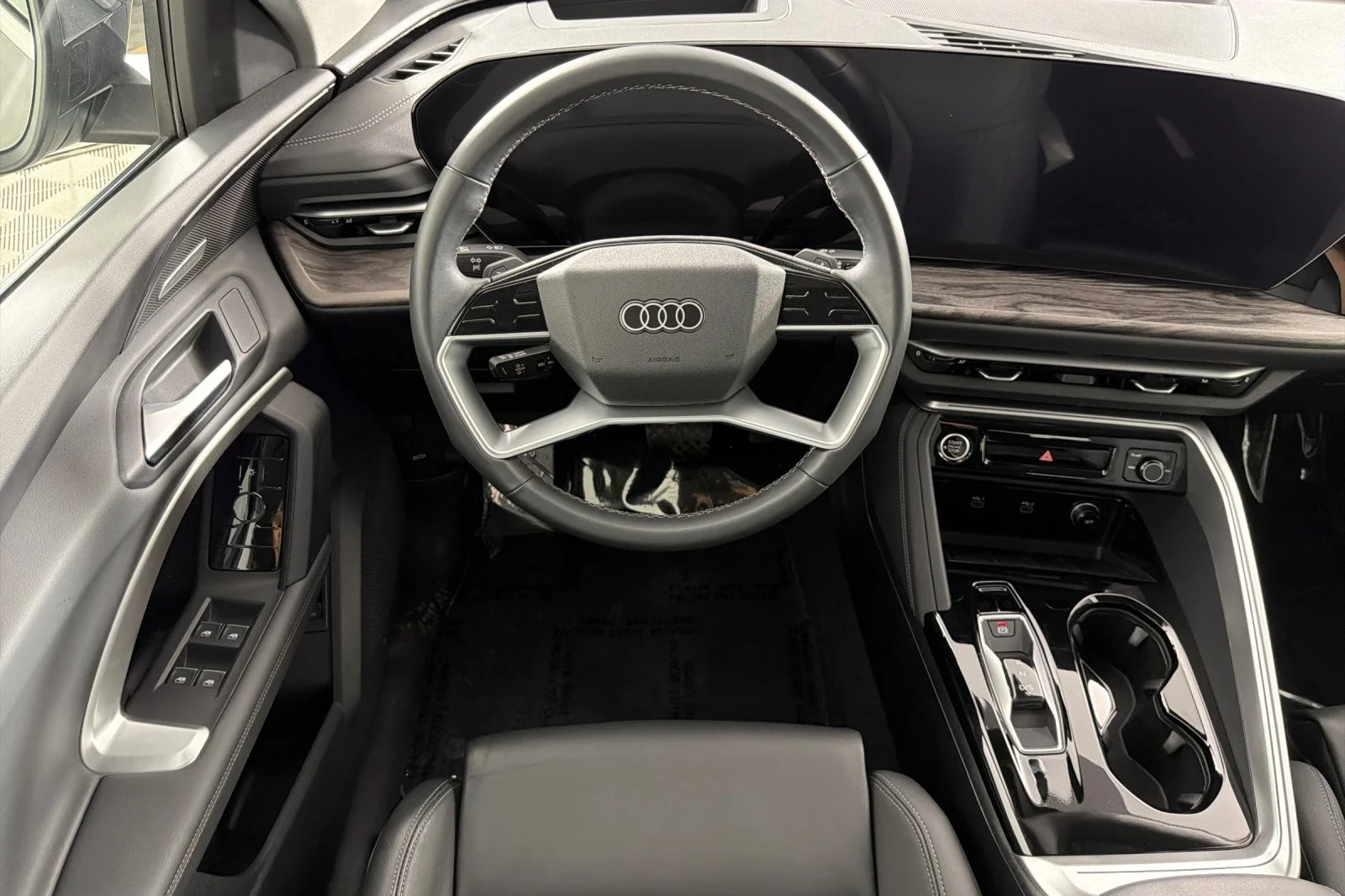 Used 2025 Tambora Gray Metallic Audi Premium Plus 2.0 TFSI quattro image 13