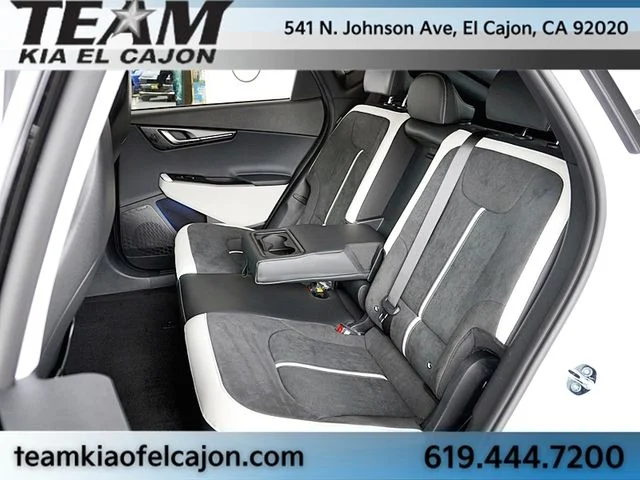 New 2026 White Kia GT-Line image 21