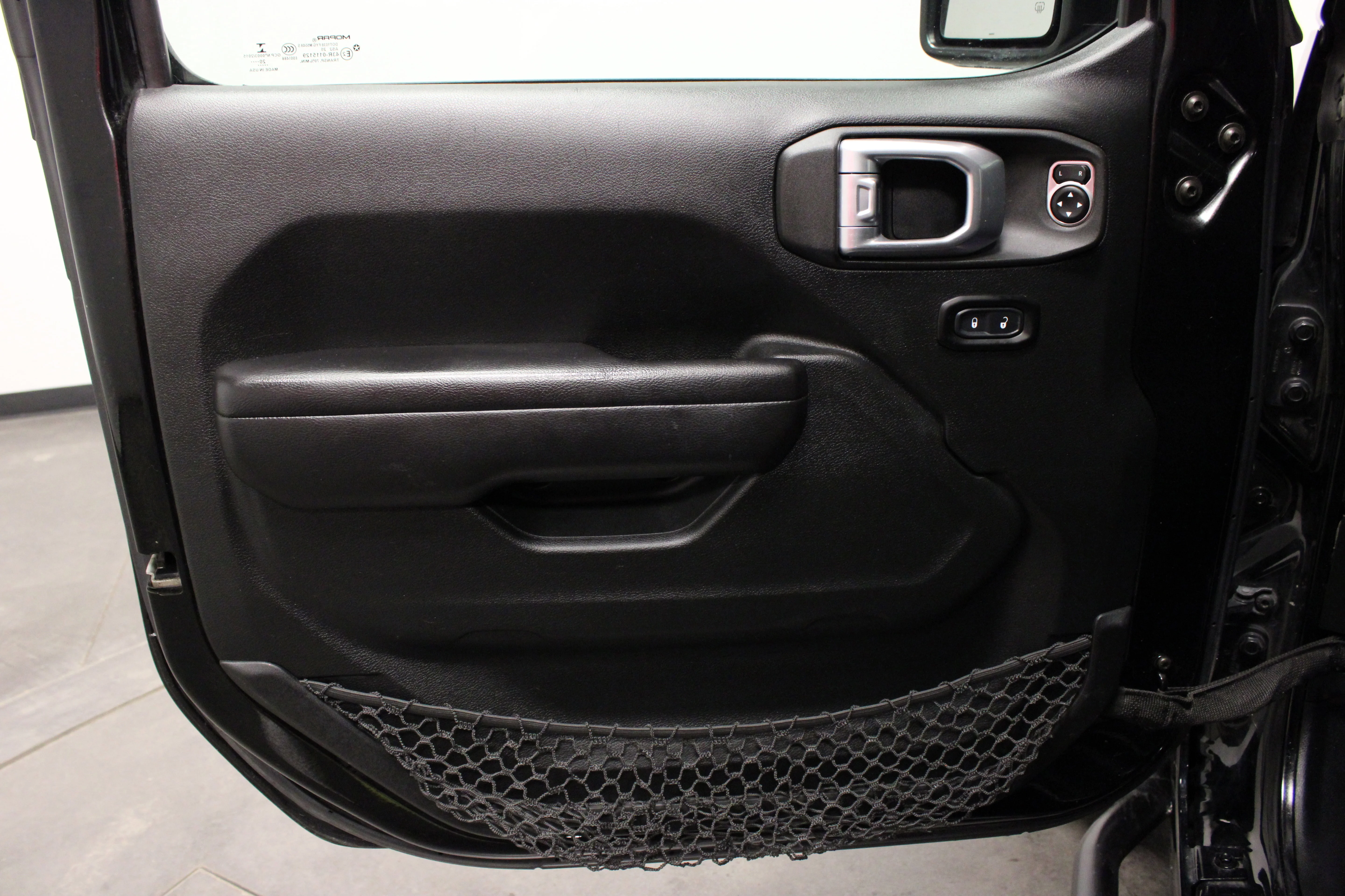Used 2021 Black Clearcoat Jeep Sport image 19