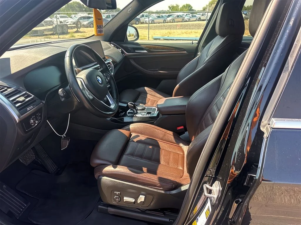 Used 2023 Jet Black BMW xDrive30i image 6