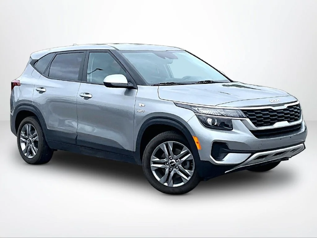 Used 2023 Gray Kia LX image 13