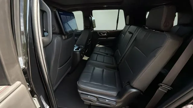 Used 2023 Black Chevrolet RST image 19