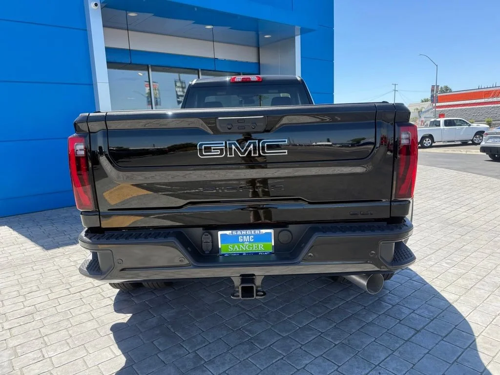 New 2026 Onyx Black GMC SLE DRW image 10