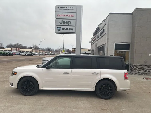2019 Ford Flex SEL AWD's photo