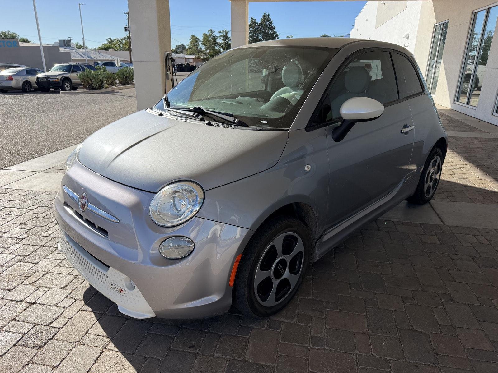 Used 2016 Billet Argento (Silver) FIAT Base image 1
