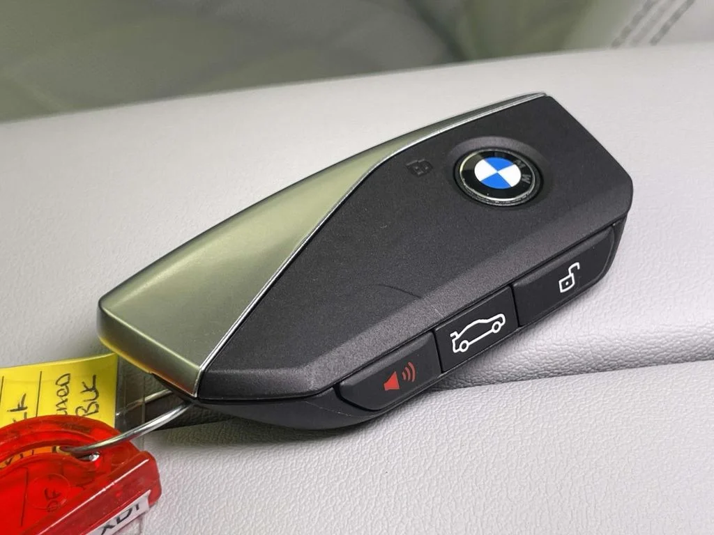 New 2026 Black BMW xDrive40i image 37