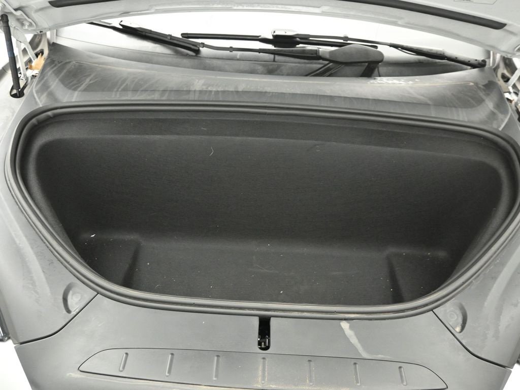 2022 TESLA MODEL X - Image 26