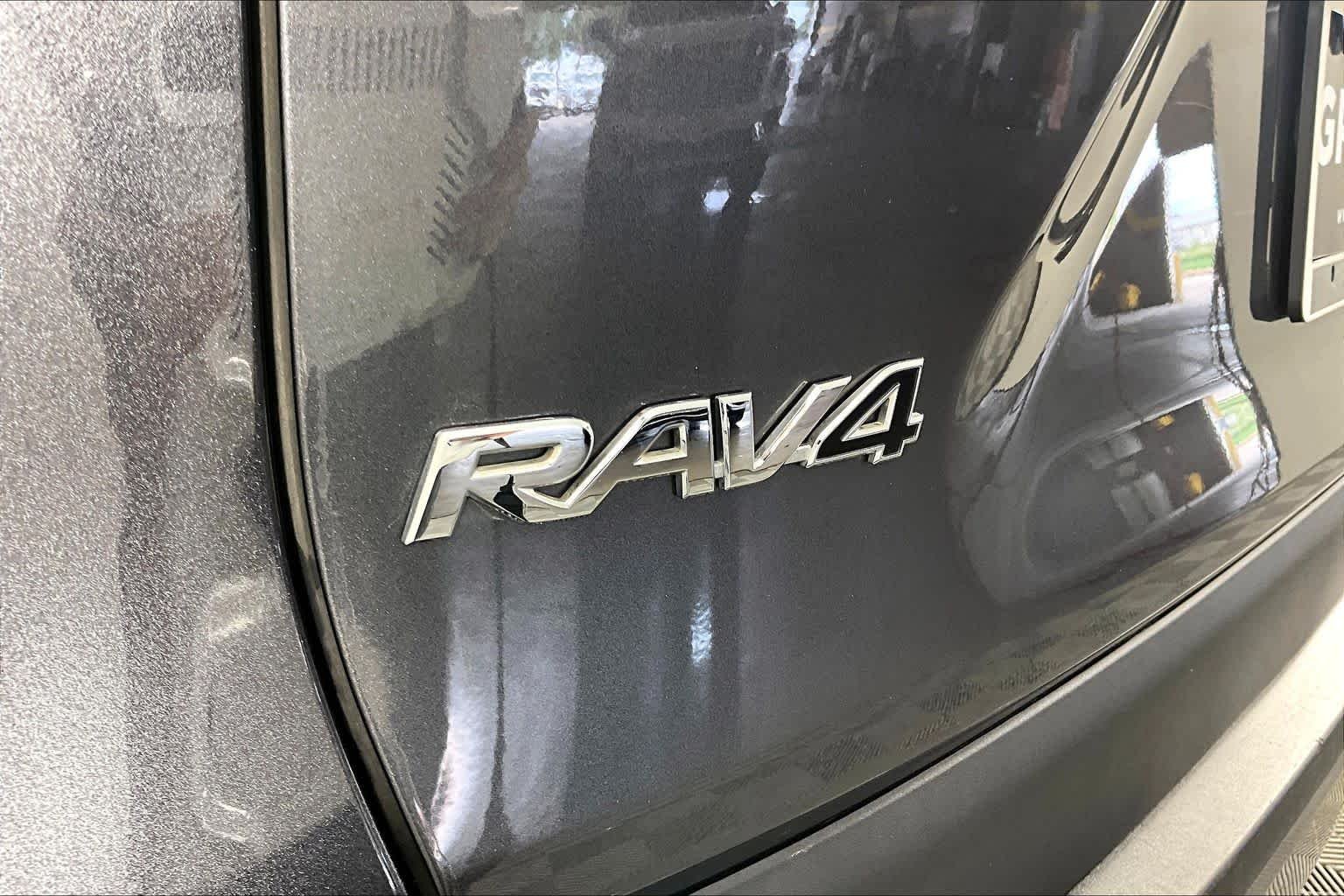 Used 2023 Magnetic Gray Metallic Toyota Limited image 30