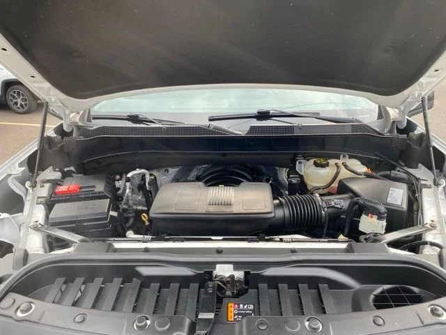 Used 2019 White Chevrolet RST image 26