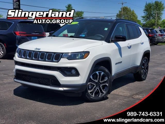 2023 Jeep Compass Limited 4X4's photo