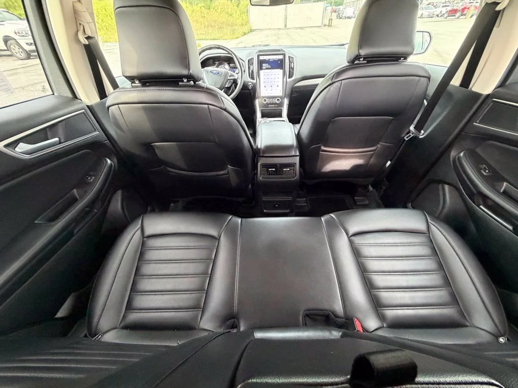 Used 2024 Blue Ford SEL image 47