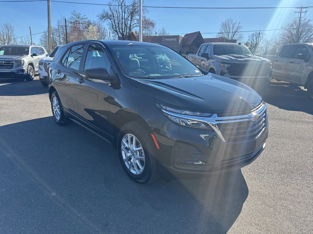 View vehicle photo 7