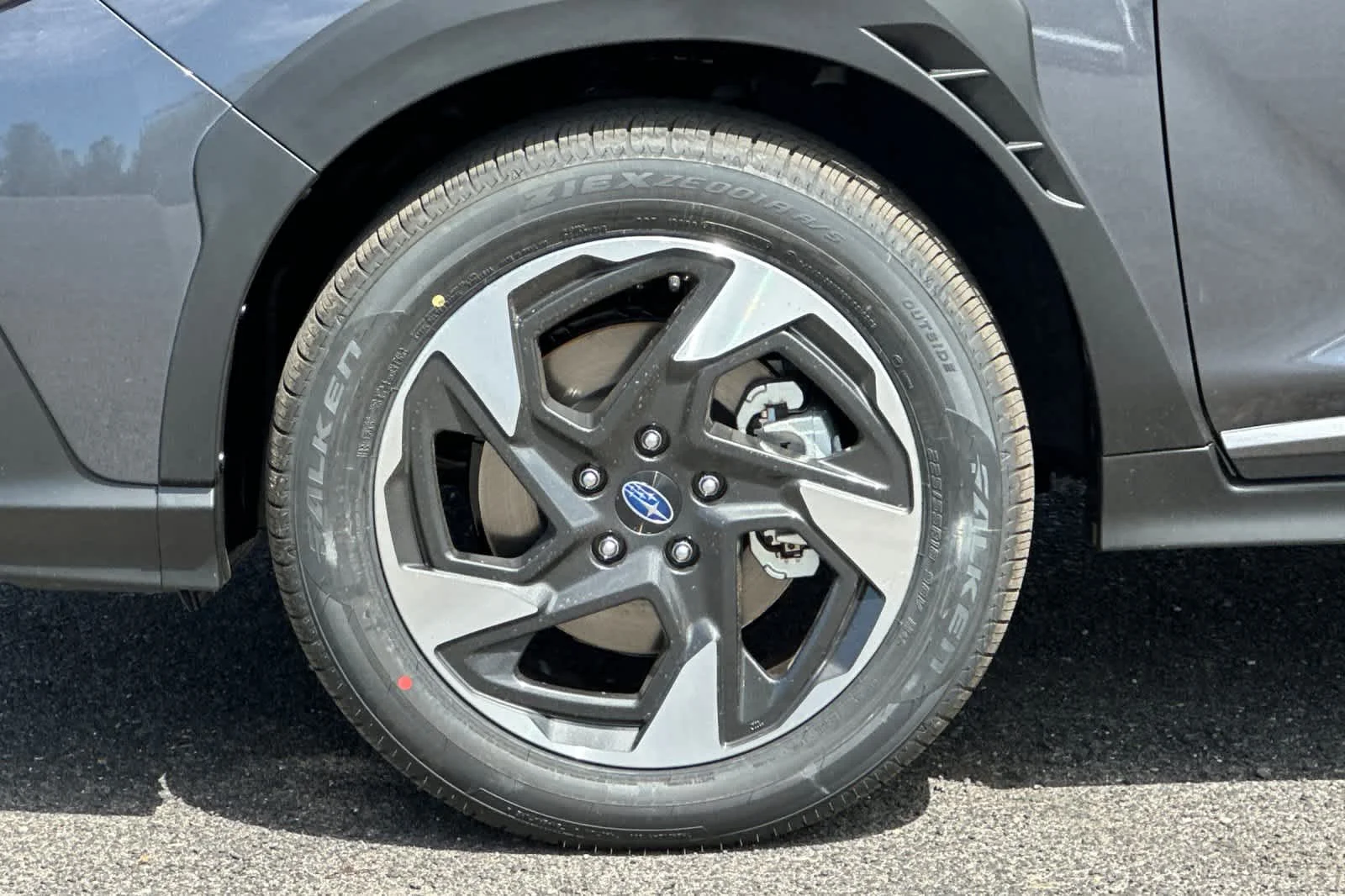 New 2026 MAGNETITE GRAY PEARL Subaru Limited image 24