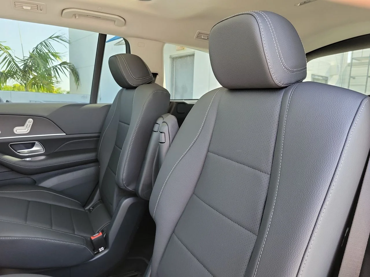 New 2026 Black Mercedes-Benz GLS 450 image 11