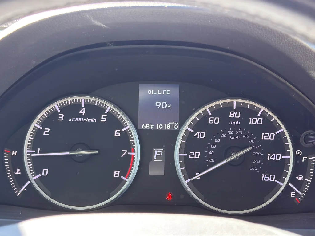 Used 2017  Acura Technology Package image 12