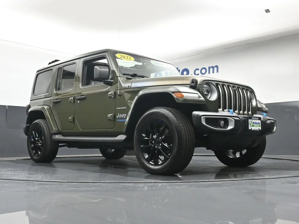 Used 2022 Green Jeep Unlimited Sahara 4xe image 28