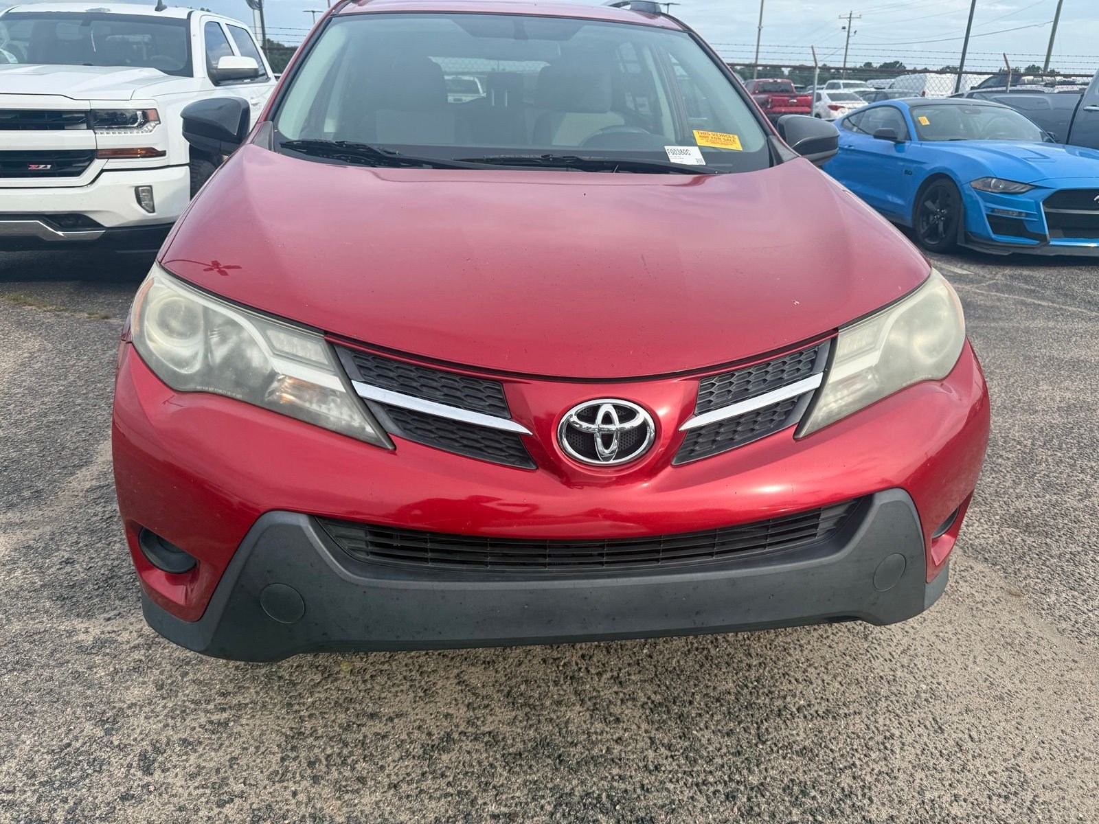 Used 2015 Red Toyota LE image 2