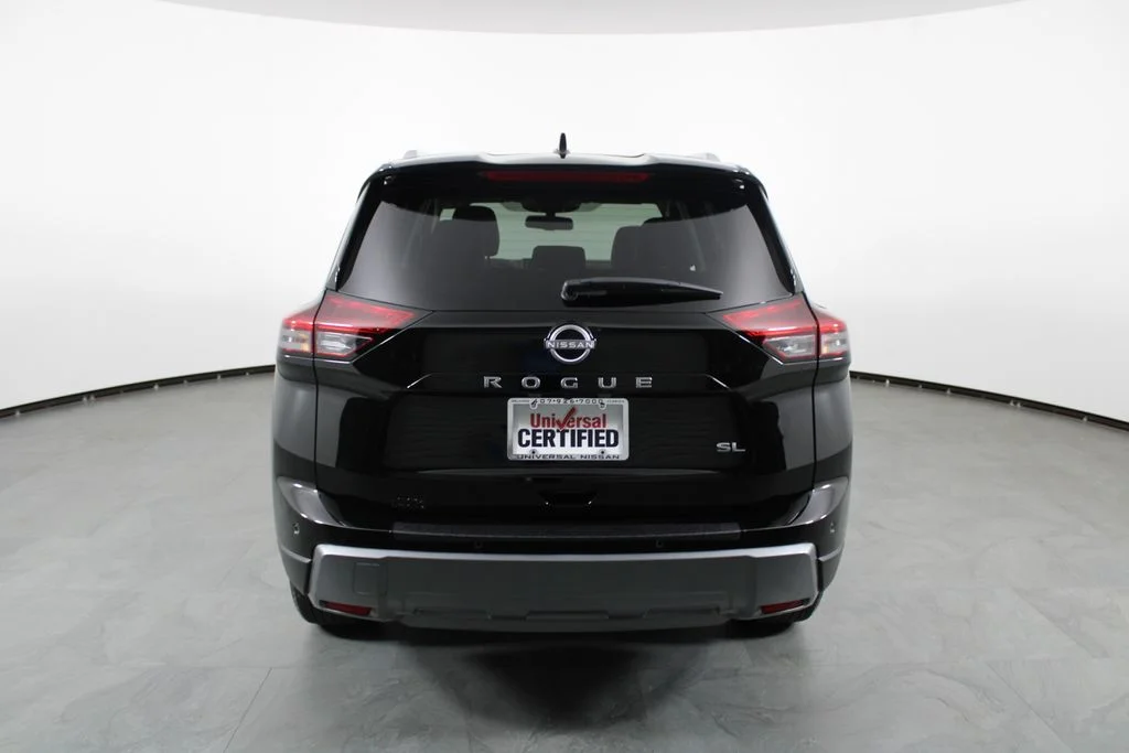 2026 Nissan Rogue SL - Photo 10
