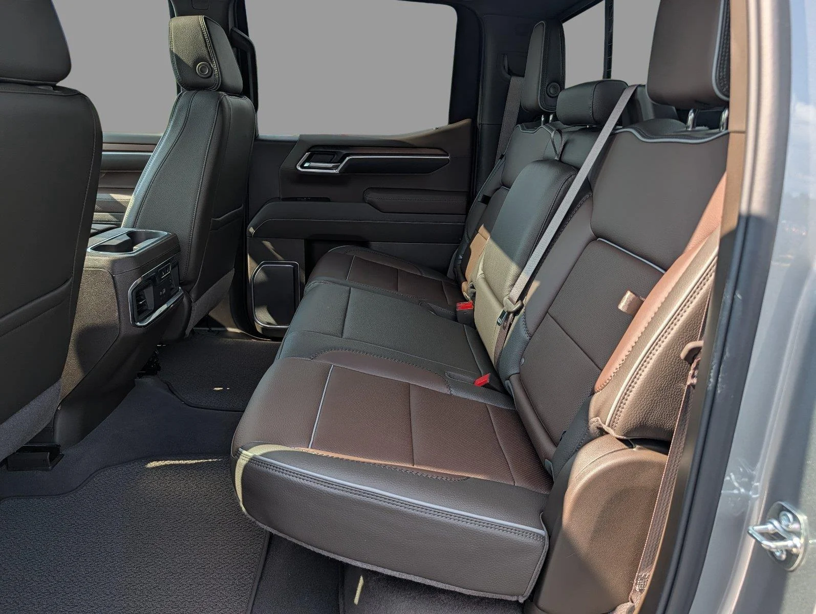 New 2026 Sterling Metallic GMC Denali image 34