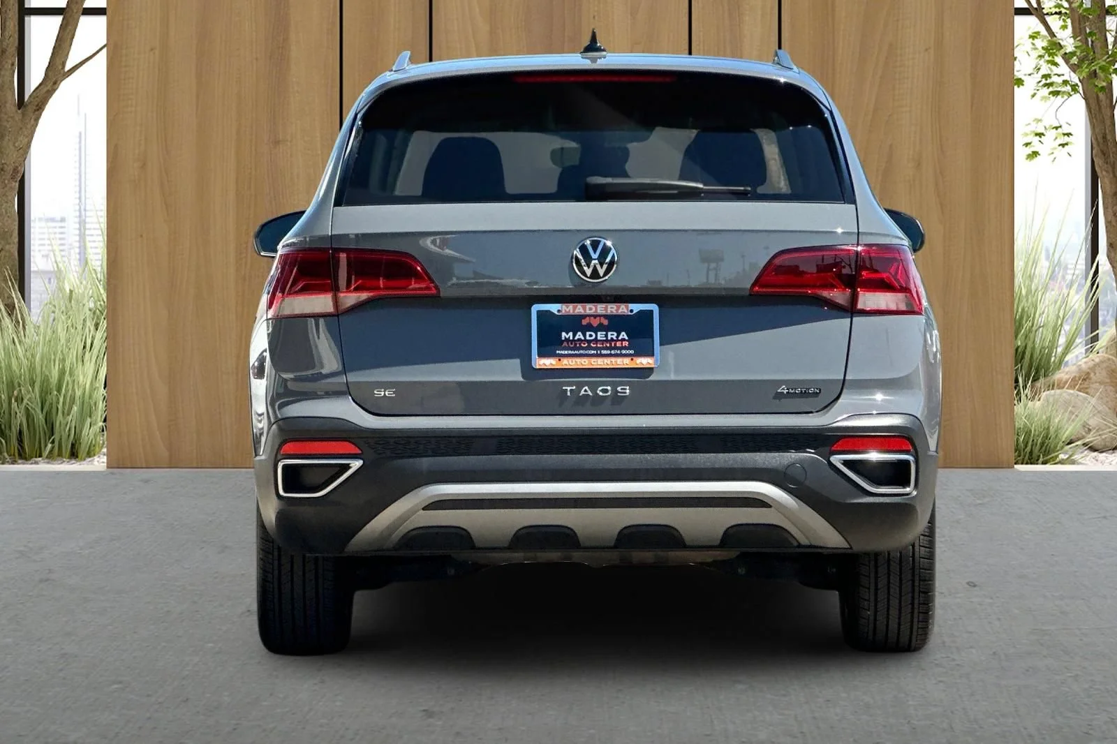 Used 2024 Gray Volkswagen SE image 5