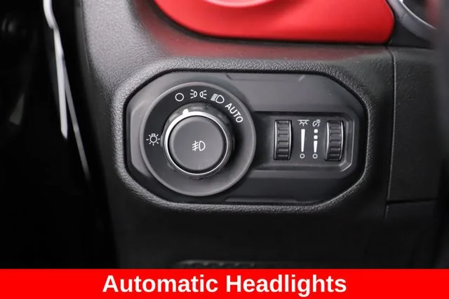 Used 2018 Black Jeep Unlimited Rubicon image 19