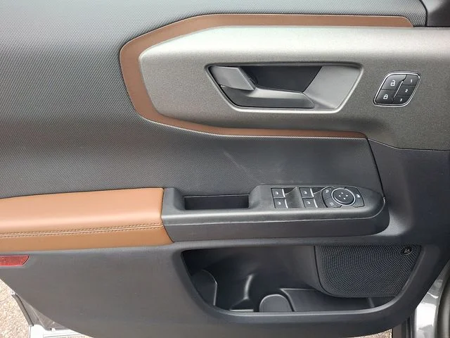 New 2026 Carbonized Gray Metallic Ford Outer Banks® image 8