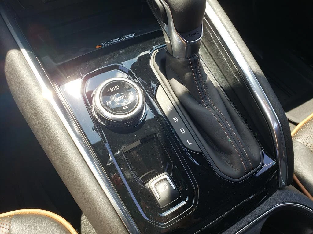 2026 GMC Canyon AT4 - Photo 16