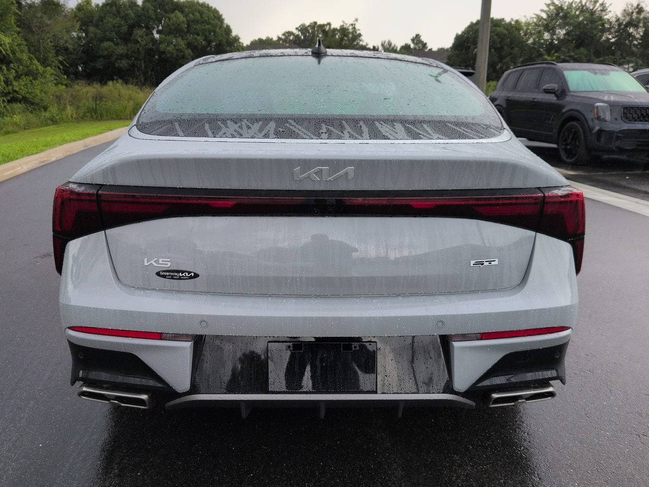 New 2027 Wolf Gray Kia GT image 5
