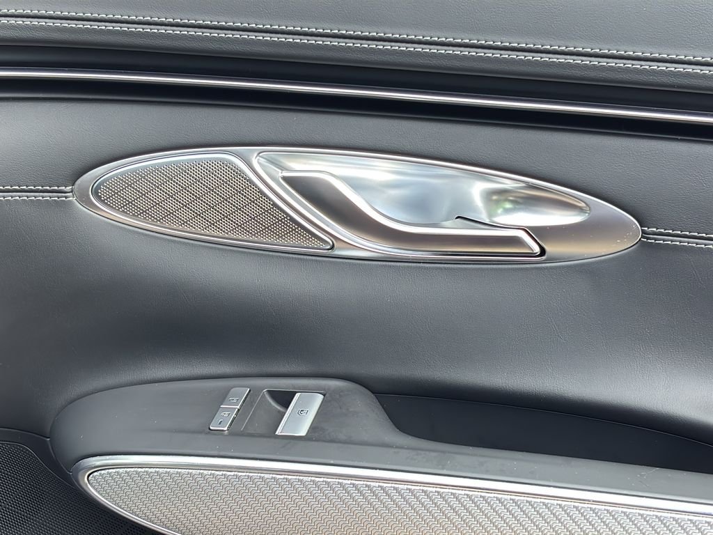 2023 GENESIS GV70 Standard - Photo 34