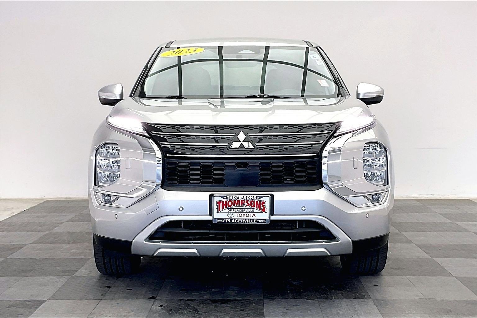 Used 2023 Mitsubishi Outlander Plug-In Hybrid SE with VIN JA4T5UA94PZ062990 for sale in Placerville, CA
