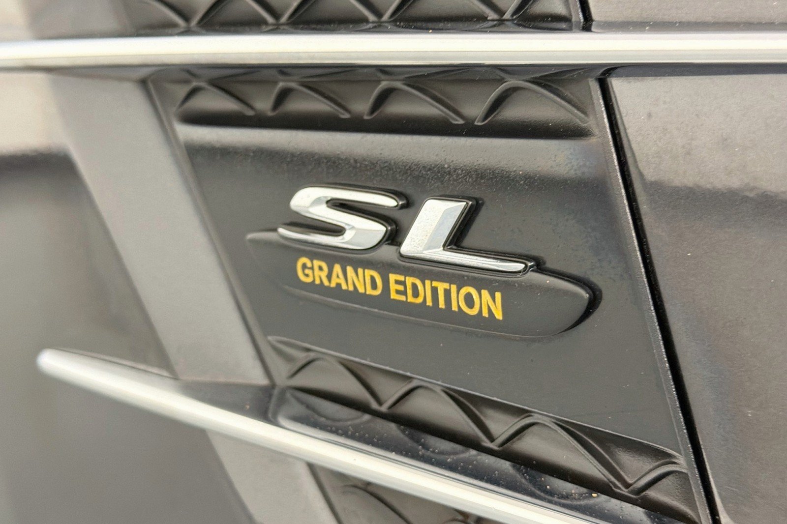 Used 2020 Graphite Grey Metallic Mercedes-Benz 450 image 11